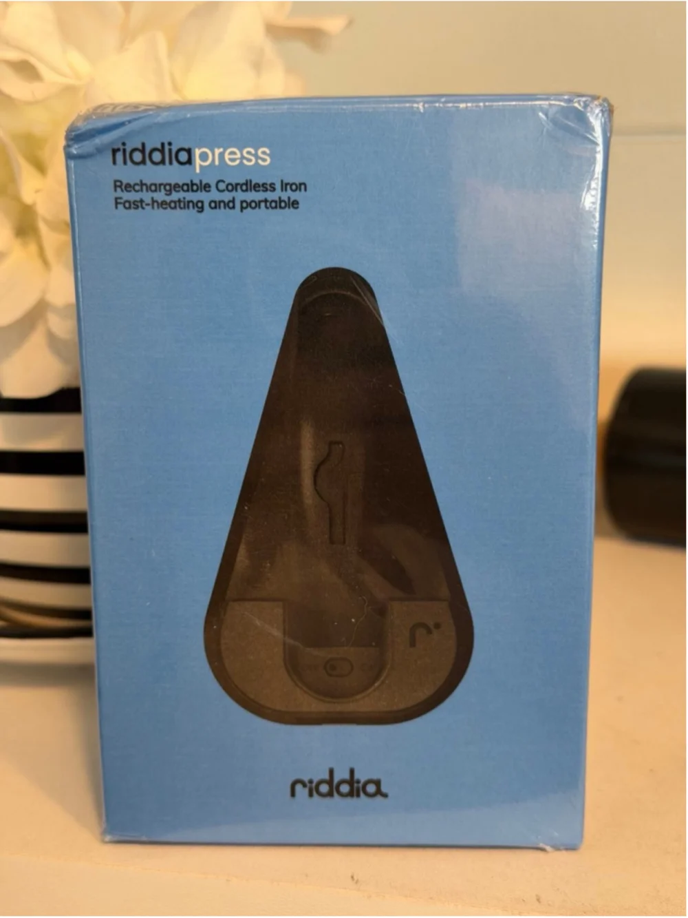 New RiddiaPress Cordless Mini Travel Iron